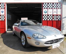 JAGUAR XK8 4.0 COUPE' ISCRITTA A.S.I