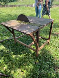 Sega circolare a cardano