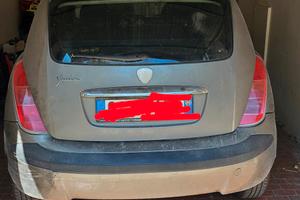 lancia y 1.2 2003