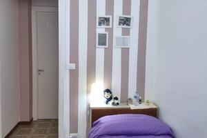 Singola in zona NOTARBARTOLO