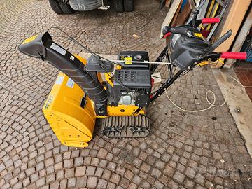 Spazzaneve Cub Cadet 730 TDE a cingoli