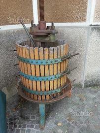 Torchio per vino, diam. 68 cm