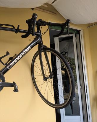 Cannondale CAAD Optimo 2 – Bici da corsa – Ottime