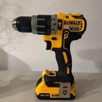 Trapano avvitatore DEWALT DCD796