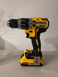 Trapano avvitatore DEWALT DCD796