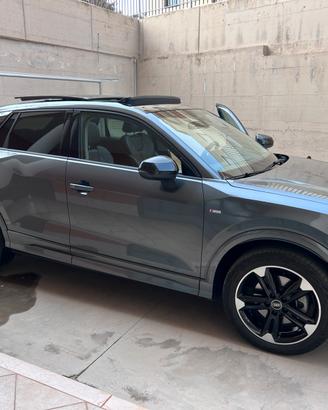 Audi Q2 quattro s Line tetto