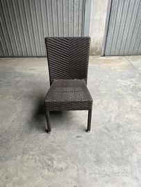 Arredo  dehor 25 sedie, 9 tavoli, 2 ombrelloni