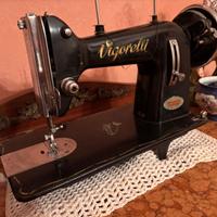 Macchina da cucire vintage Vigorelli