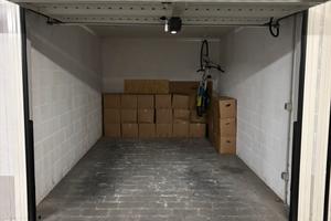 Box auto con basculante elettrico