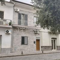 Stabile - Palazzo a Aversa Via Magenta