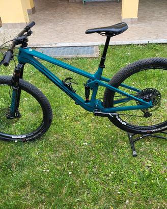 bicicletta MTB 