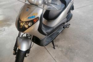  Piaggio Beverly 200 anno 2001 38000 km