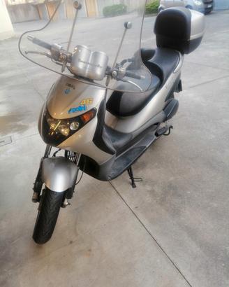  Piaggio Beverly 200 anno 2001 38000 km