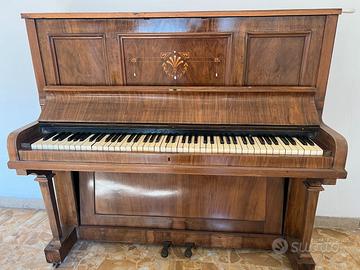 Pianoforte verticale antico Murdoch