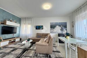 PORZIONE DI BIFAMILIARE A MONTELABBATE