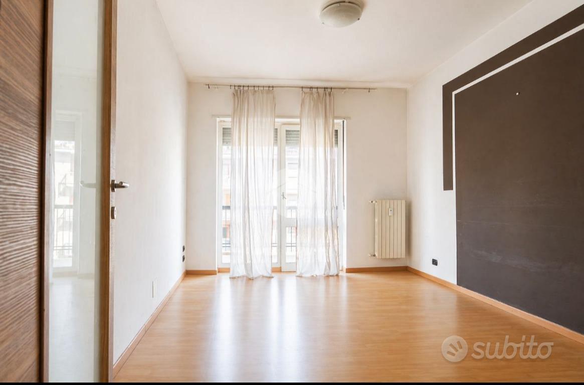 Apartment in Collegno, Torino - Vista 5