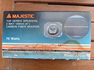 coppia casse auto Majestic AP220