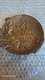 Ciotola svuotatasche (o posacenere) in bronzo 