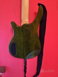 basso elettrico Rox AXE 