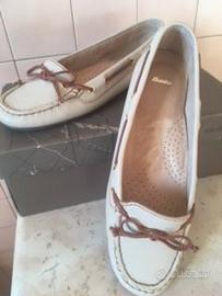 SCARPE BATA d.  mocassino décolté beige