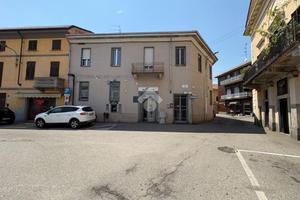 4 LOCALI A CERANO