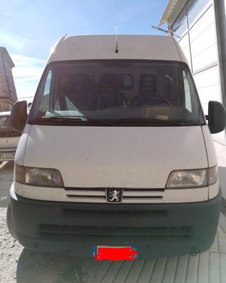 Furgone Peugeot Boxer e/o scaffali - scaffalatura