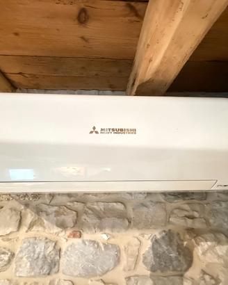 Dual Split Mitsubishi Heavy Industries KIREIA 9+9