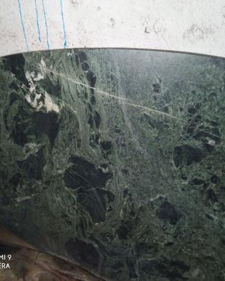 lastra ovale in marmo per tavolo