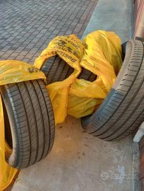 N4 MICHELIN PRIMACY 4 215 60 R17 4000KM COME NUOVE