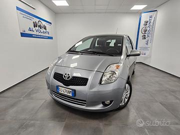 Toyota Yaris 1.3 3 porte - NeoPatentati