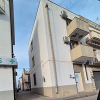 Intero stabile ad uso ufficio(Policoro)