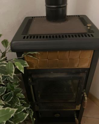 Stufa a legna Anselmo Cola 3210 ghisa e ceramica
