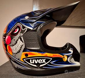 Casco da cross con mascherina