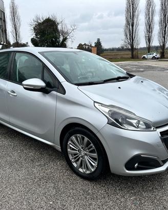 Peugeot 208 PureTech 68 5 porte Access