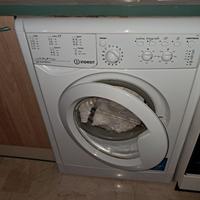 Lavatrice  indesit