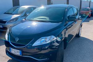 Lancia Ypsilon 1.2 69 CV 5 porte GPL Ecochic Silve