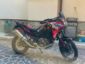Africa twin 2025 unico proprietario