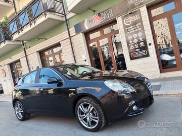 Alfa Romeo Giulietta 1.6 JTDm-2 105CV Distinctive