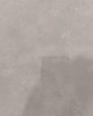 tavolo con piano in vetro effetto pietra 