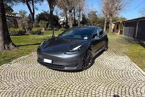 Tesla Model 3 PERFORMANCE Dual Motor awe 513 CV
