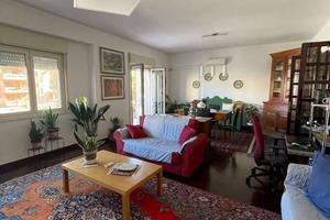 5 VANI: VIA TIZIANO ZONA MALASPINA disponiamo di a