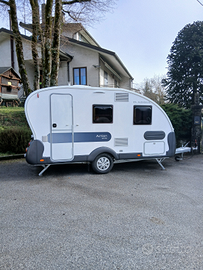 Roulotte Adria action 391 pd mai usata