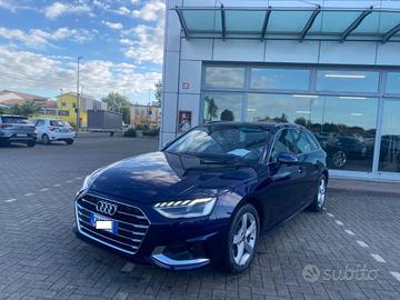 AUDI A4 Avant 35 TDI/163 CV S tronic Business