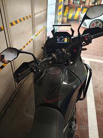 moto Honda Transalp 750
