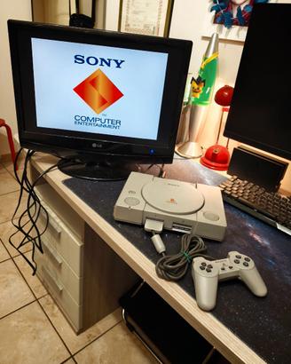 Console Sony PlayStation 1 PS1 con controller cavi