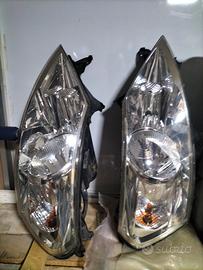 fari anteriori dx/Sx Fiat Scudo 
