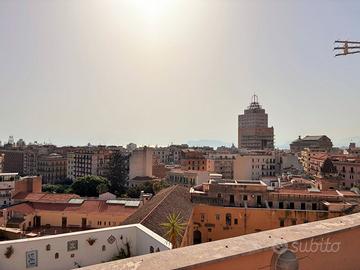 SUPERATTICO CON TERRAZZO PANORAMICO CENTRO' CITT