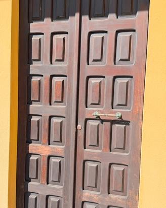 Portoncino d’ingresso in legno