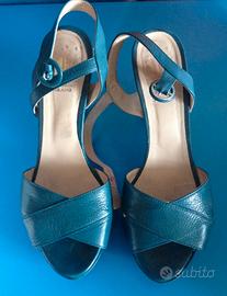 sandalo pelle turchese