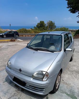 Fiat 600 Grigio 2009